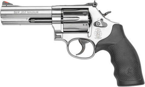Smith & Wesson Model 686 4" facing left